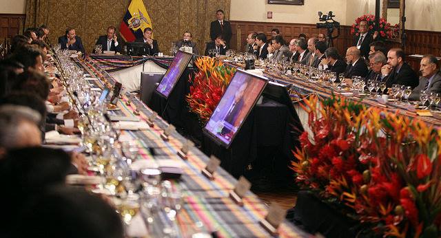 El Gobierno y el sector empresarial se juntan para impulsar la economía del país