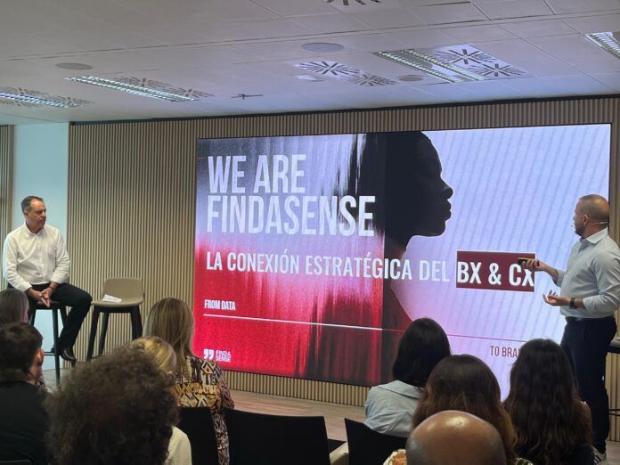 2025.09.24 Joserra y Eleazar Findasense en Juernes DEC CX a BX